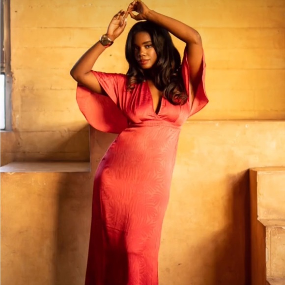 Fe Noel x Target Flutter Sleeve Maxi Dress - Picture 2 of 14